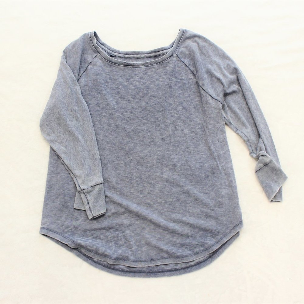 Mossimo Target Destressed Raglan Sleeve 3/4 tee
